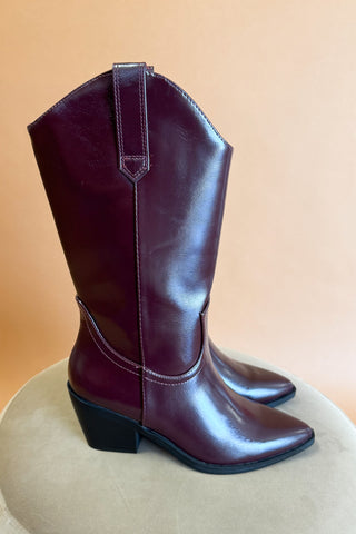 Keyman Boots in Wine