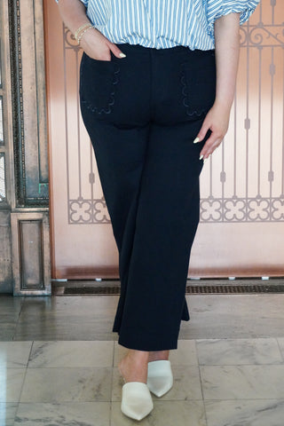 Details Make It Pants in Navy