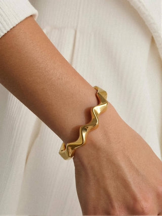 Zauris Cuff