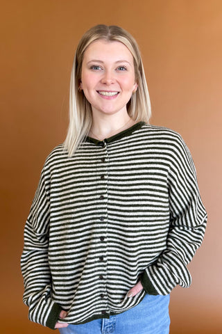 Joanna Cardigan in Olive rt