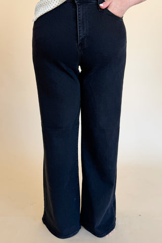 Mattie Wide Jeans