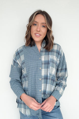 Bere Plaid Top In Blue
