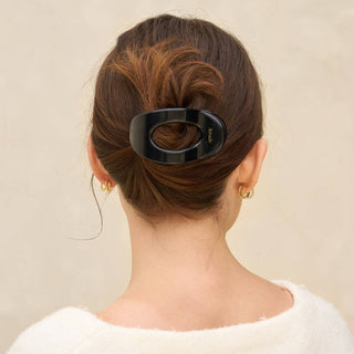 Black Flat Medium Clip // Kitsch