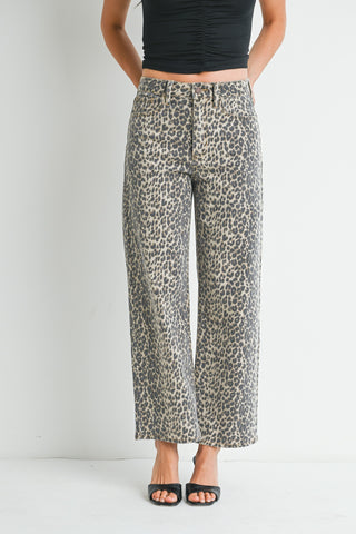 Leopard Vintage Straight Jeans