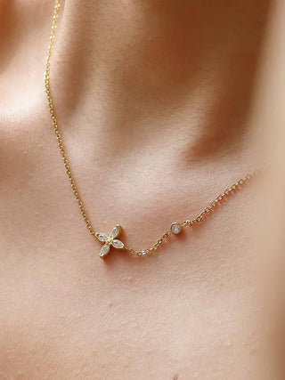 Clyra Necklace