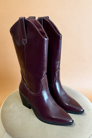 Keyman Boots in Wine
