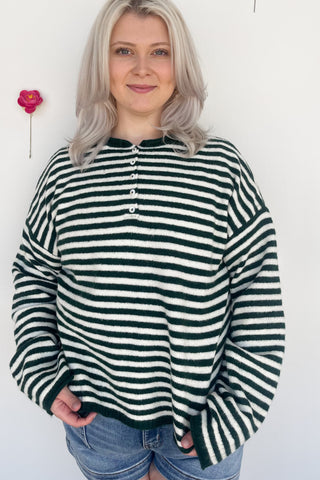 Henrly Pullover in Forest Green