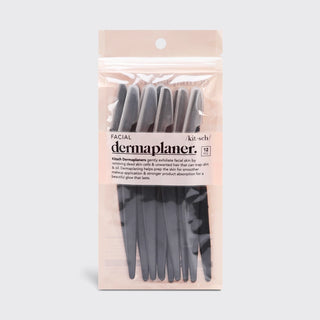 Dermaplaner in Black // Kitsch