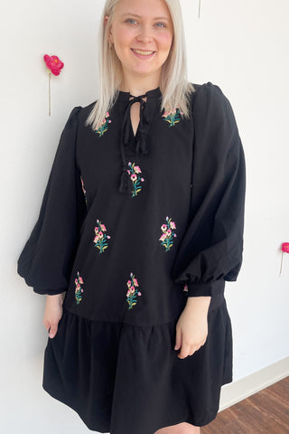 Evelyn Dress