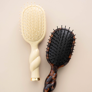 Mini Detangler Brush in Tortoise