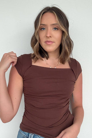 Evelyn Top in Brown