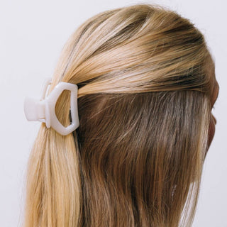 Open Petite Claw Clip in Coconut White