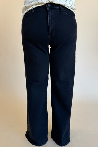 Mattie Wide Jeans