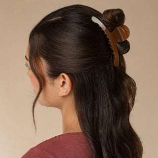 Large Arched Clip in Mocha