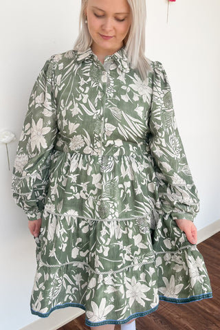 Anilu Dress in Green