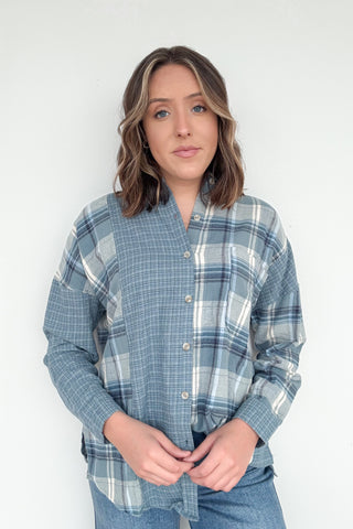 Bere Plaid Top In Blue