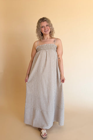 Amber Dress in Brown
