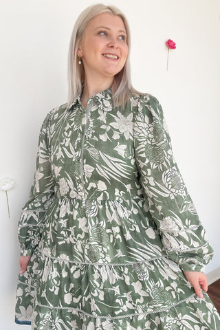 Anilu Dress in Green