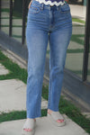 leslie jeans in medium denim