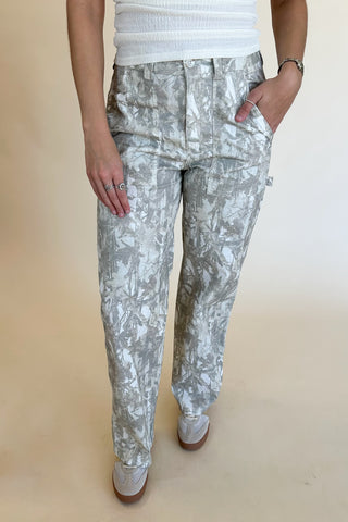 A Change of Scenery Cargo Pants