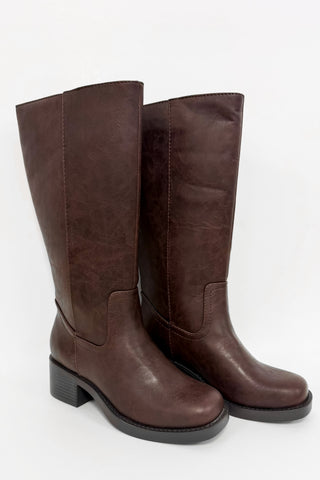 Belvin Boots in Brown