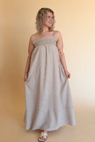 Amber Dress in Brown