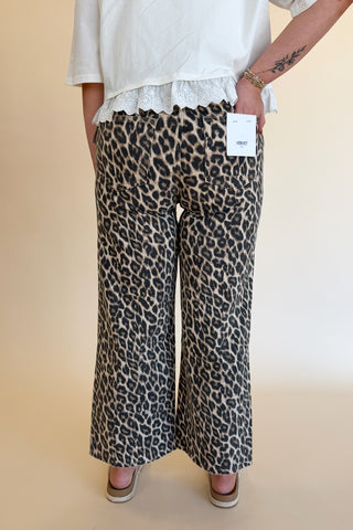 Olivia Wide Leg Leopard Jeans
