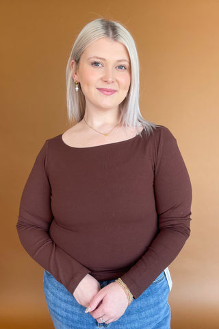 Melanie Top in Mocha