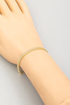 Box Chain Clasp Bracelet in Gold