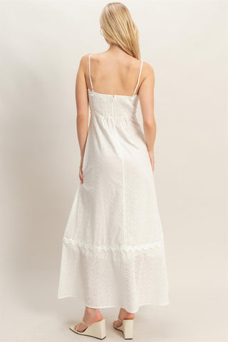 Wendy Dress in White - Luna Boutique