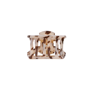 Open Petite Claw Clip in Blonde Tortoise