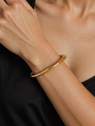Ruvic Cuff