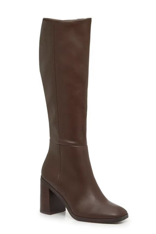 Flapper Boots in Brown // Dolce Vita