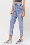 high rise mom straight jean w/ seam detail